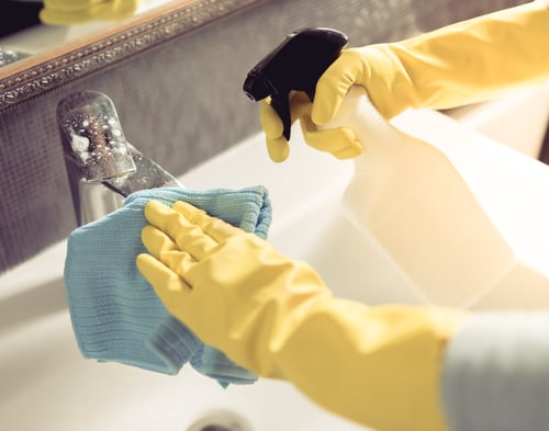Deep Cleaning / Limpieza Profunda